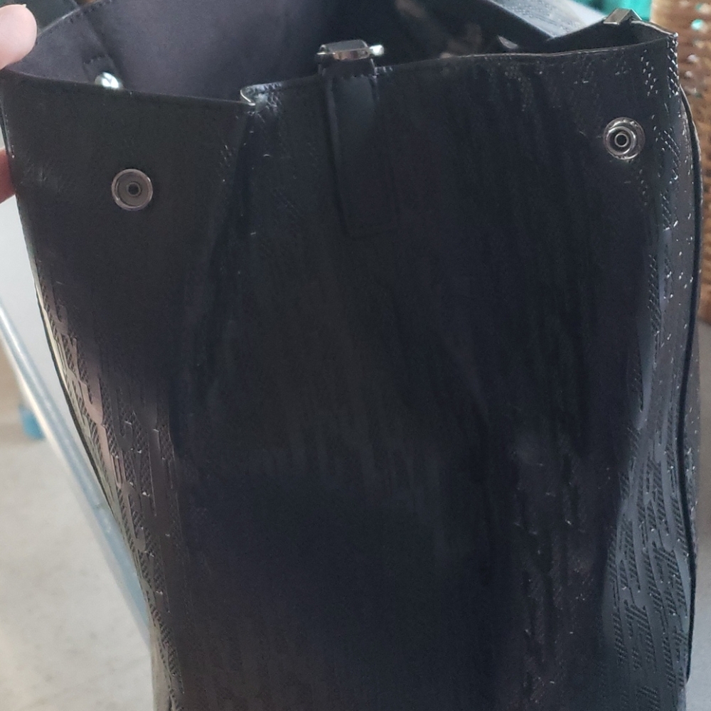 Tote - Picture 4 of 4